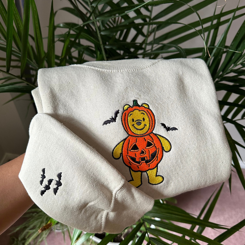 Winnie The Pooh Halloween Pumpkin Bear Printed Sweatshirt