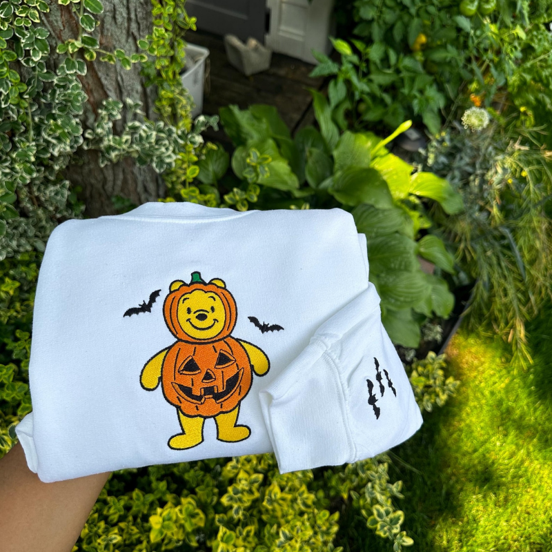 Winnie The Pooh Halloween Pumpkin Bear Printed Sweatshirt