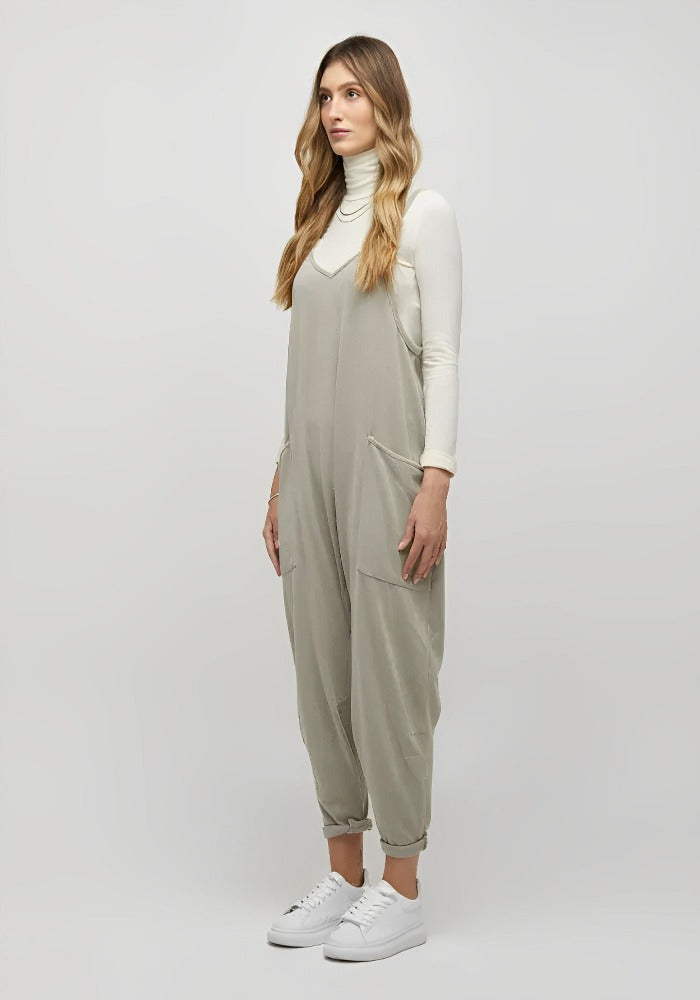 Womens Casual Wide-Leg Jumpsuit